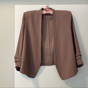 Aritzia Babaton Power Blazer size 8